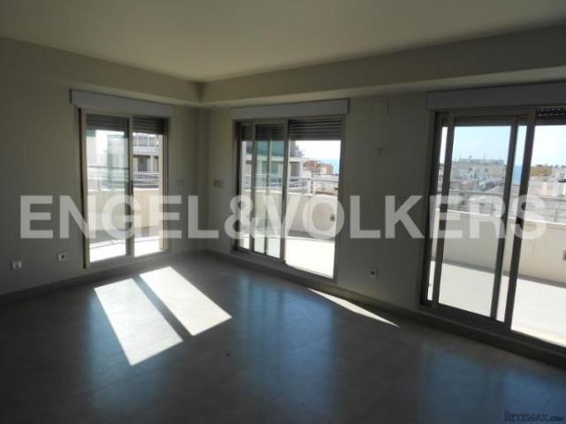 MARVELOUS NEW PENTHOUSE 300m TO THE.. - 2