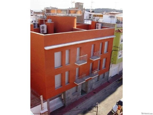3 Bedrooms - Apartment - Girona - For..