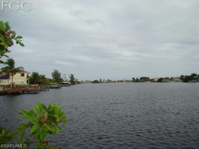 Land For Sale: Cape Coral, Florida