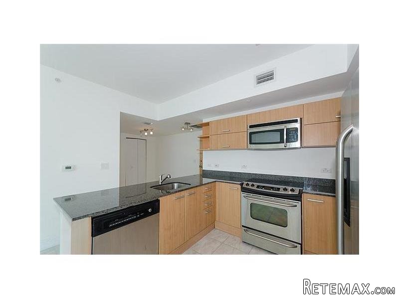 2 bedroom Flat For Sale: 350 S MIAMI AV.. - 2