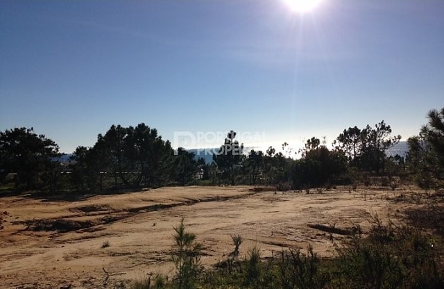 Plot of land with sea views & minutes..