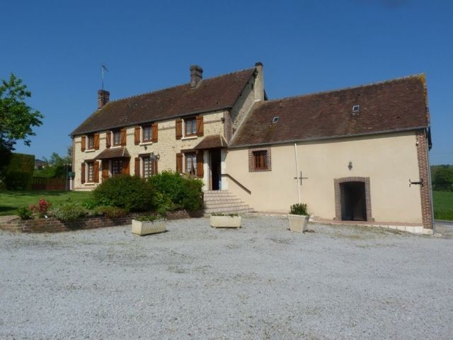 Maison A Vendre A 10 Minutes De..
