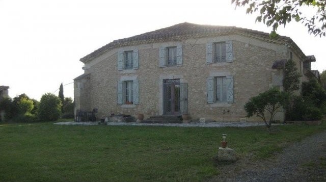 Stunning House On Stunning Spot..