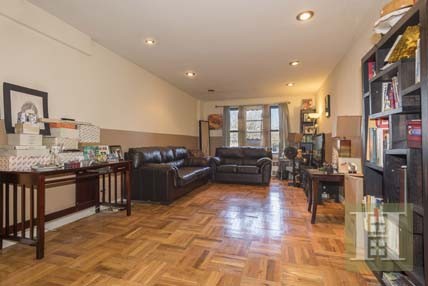 1 bedroom Apartment For Sale: SNYDER..