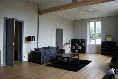 Old House 6 Rooms - 2