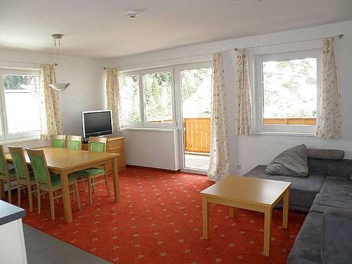 Gorgeous apartment in the ski area of..