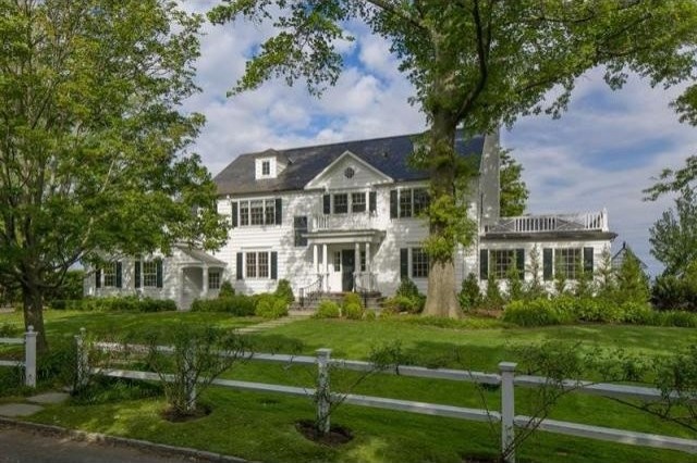 6 bedroom Residence For Sale:..