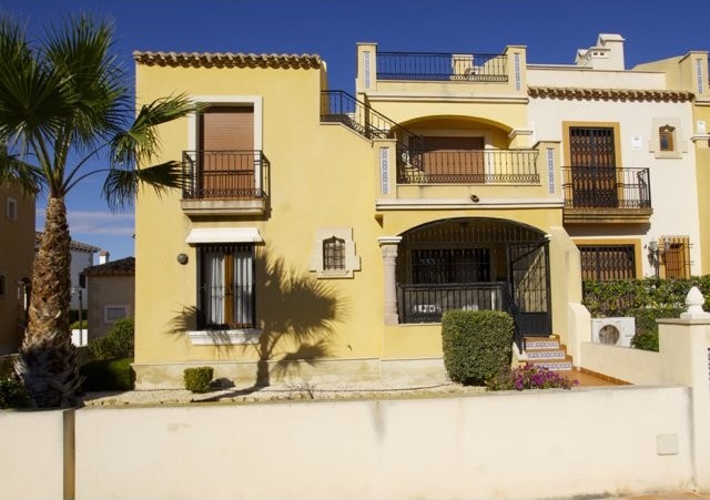 2 bedroom, 2 bathroom Apartment 82m2