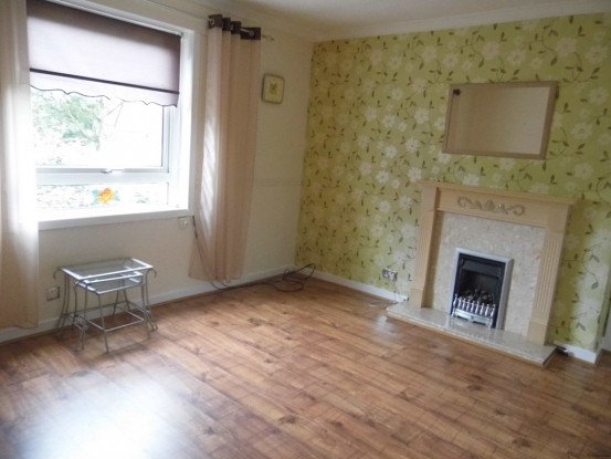 3 bedroom, Flat house for sale - 2