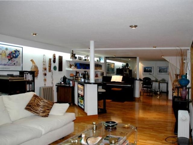 Luxurious home office, Barcelona Coast - 2