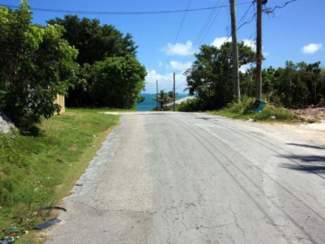 Singlefamilyvacant - This prime parcel.. - 2