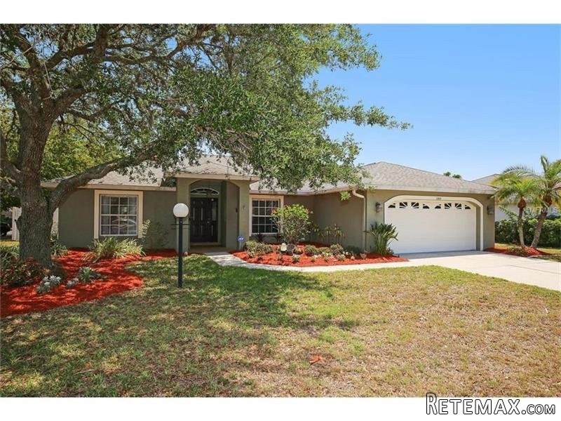 3 bedroom House For Sale: 2305.. - 2