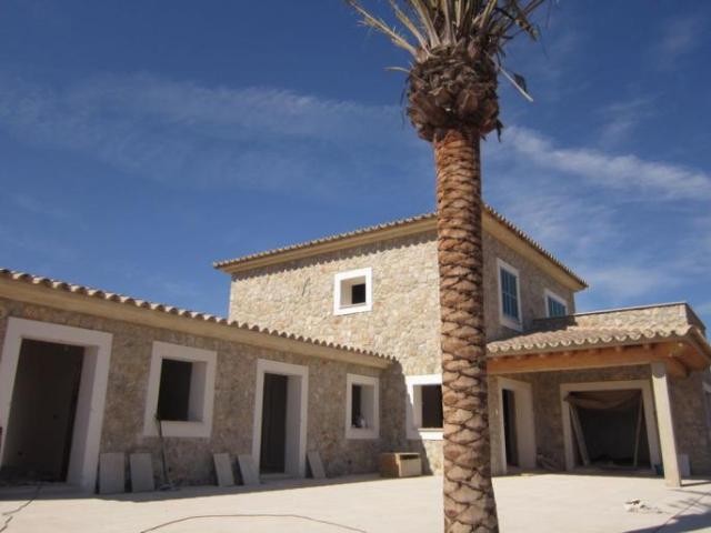 New-built country house with good.. - 2