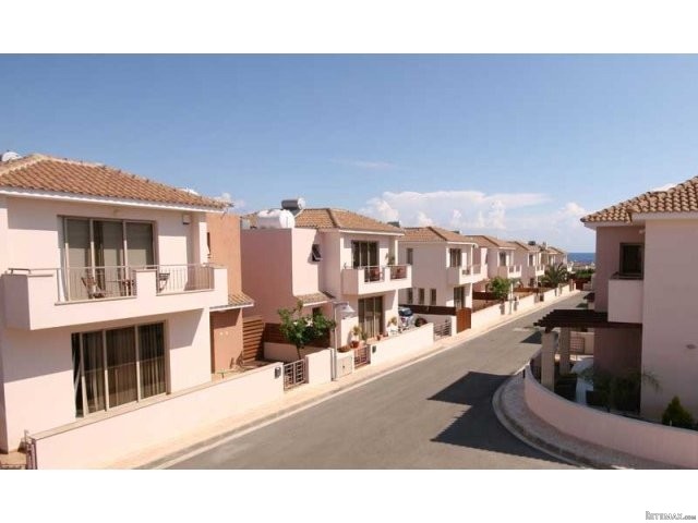 Paralimni