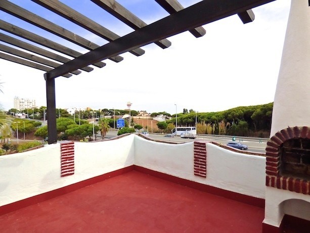 Apartment - RESERVEDMiddle Floor..