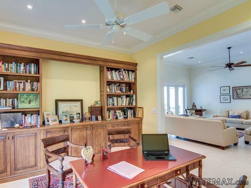 3 bedroom House For Sale: 9170 Seasons.. - 2