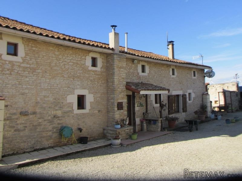 Detached Stone House, Cottage + Land - 2