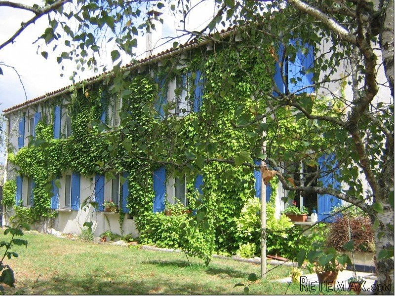 Stone House For Sale Nere