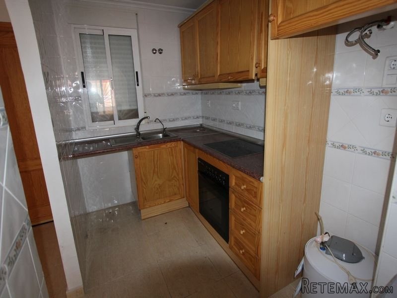 2 Bedrooms Apartment For Sale - 2
