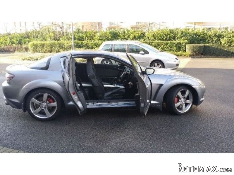 Mazda RX-8 SUPER FAST MACHINE