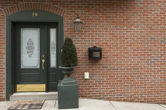 2 bedroom Condominium For Sale: Pelham.. - 2
