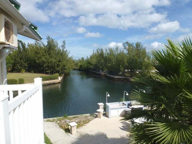 Apartment/townhouse - Ocean Breezes is..