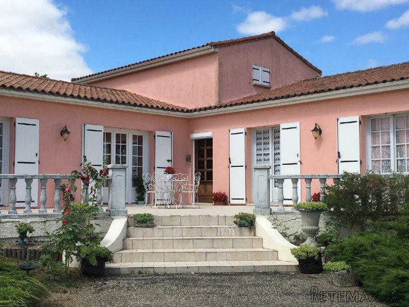 Villa With Acreage Garage And Swimming.. - 2