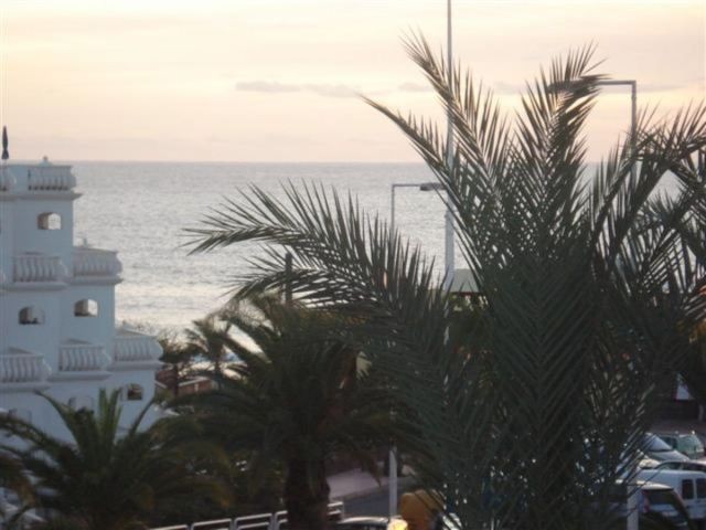 Sol Sunbeach, Fanabe, Tenerife, 38679.. - 2