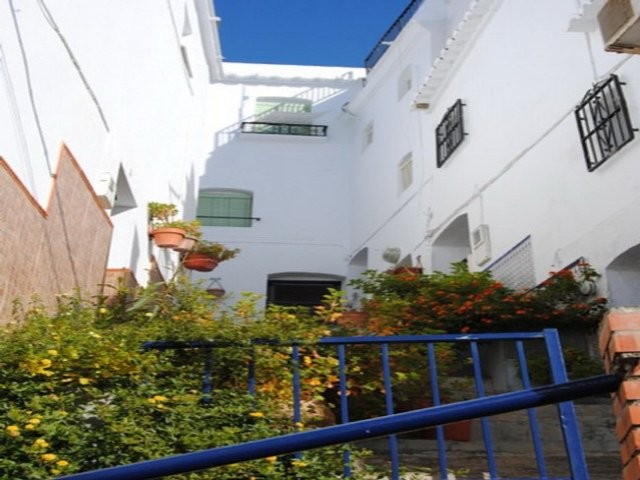 Town House for Sale in Competa, Competa..
