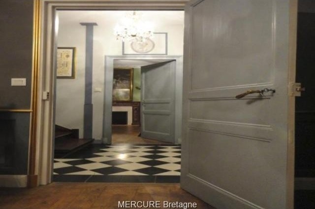 4 bedroom Character For Sale: 22100.. - 2