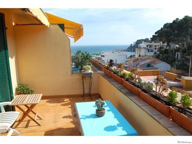4 Bedrooms - Apartment - Girona - For..