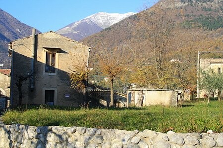 Detached stone property on a large..