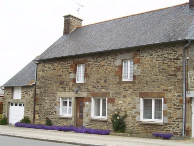 House On Route to Mont St Michel - 2