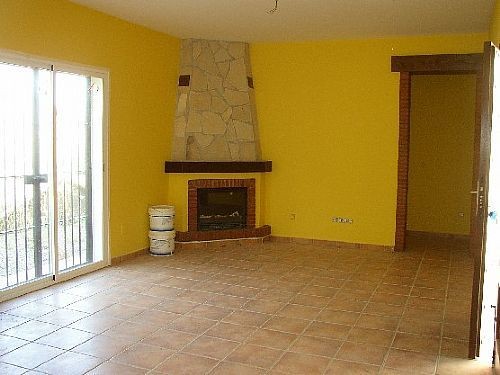 Villa - A well constructed villa all on.. - 2