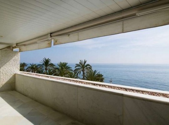 Apartment for sale in Marbella, Malaga