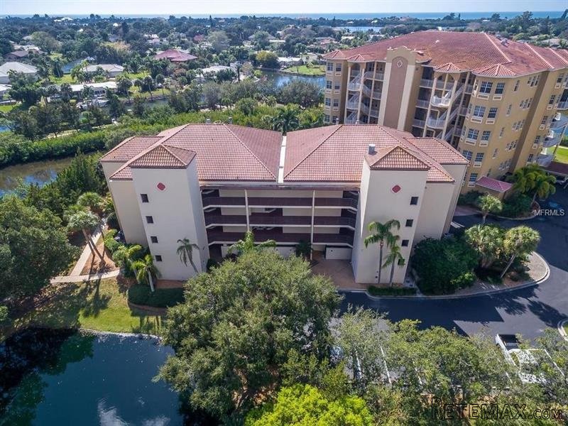 3 bedroom Town House For Sale: 7101..