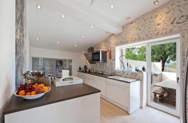 Stylish Natural Stone Finca With.. - 2
