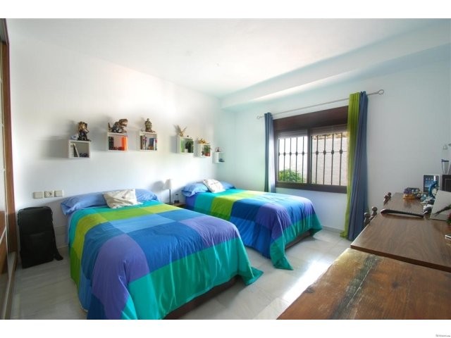 APARTMENT FOR SALE BENAHAVIS - 2