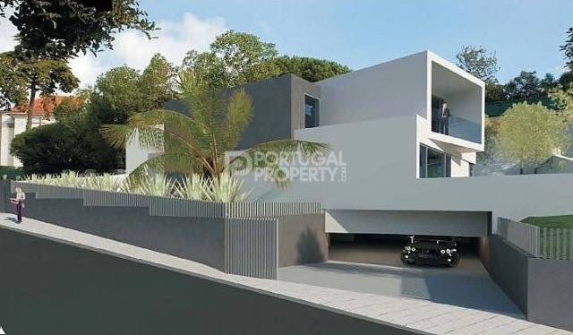 Land with approved project in Estoril - 2