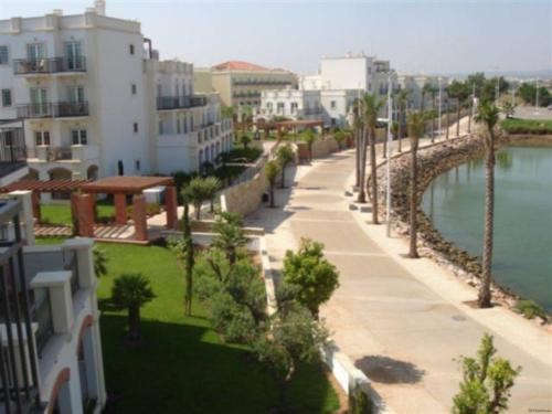 Apartment For Sale in Vilamoura