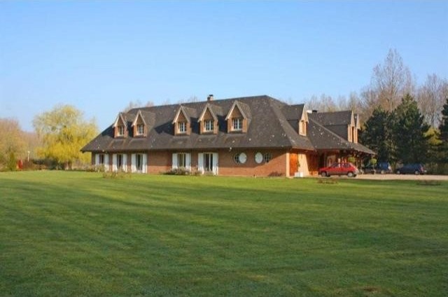11 bedroom House For Sale: 80100 SOMME