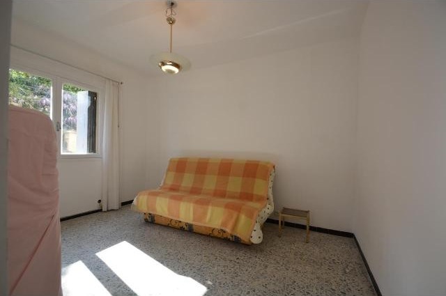 Quiet two bedroom in Cessole