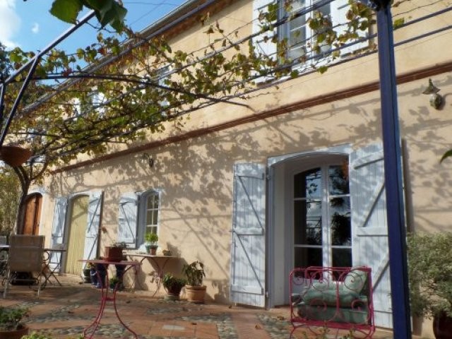 Beautiful Large Mansion House, Simply.. - 2