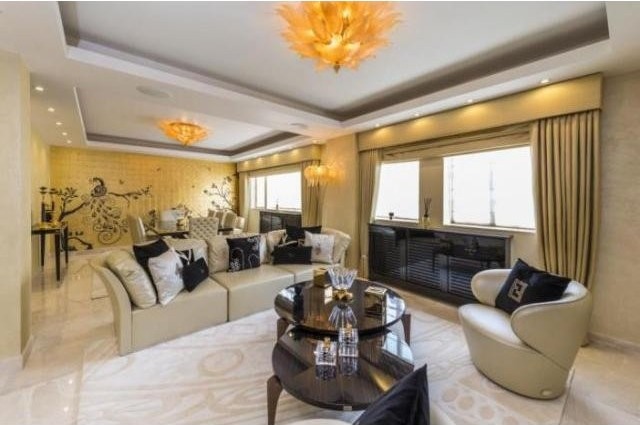 3 Bedrooms - Apartment - London - For..