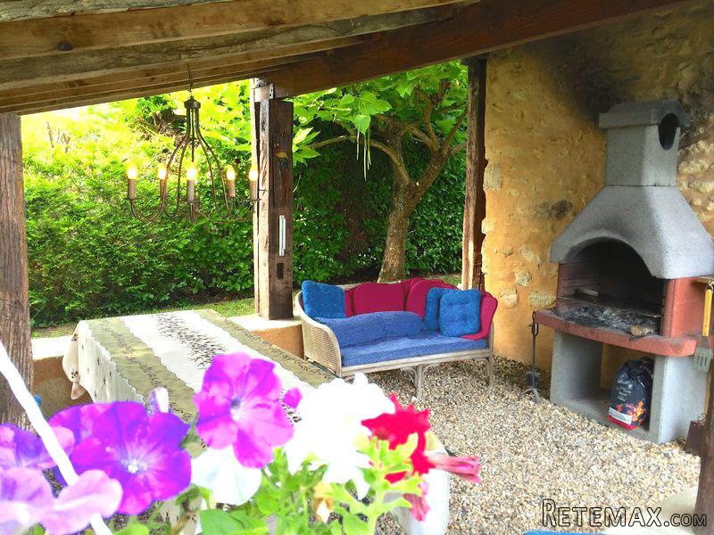 2 Bedroom Country House For Sale - 2