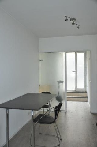 Flat For Sale: 69004 LYON - 2