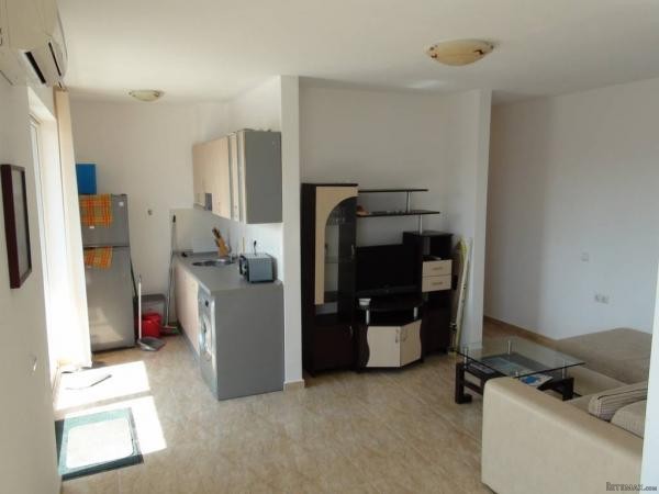 1-bedroom fully furnished apartment in..