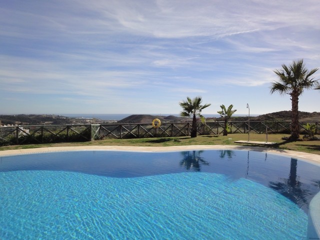 APARTMENT FOR SALE IN CALANOVA