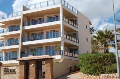 Frontline apartments for sale on Meia.. - 2