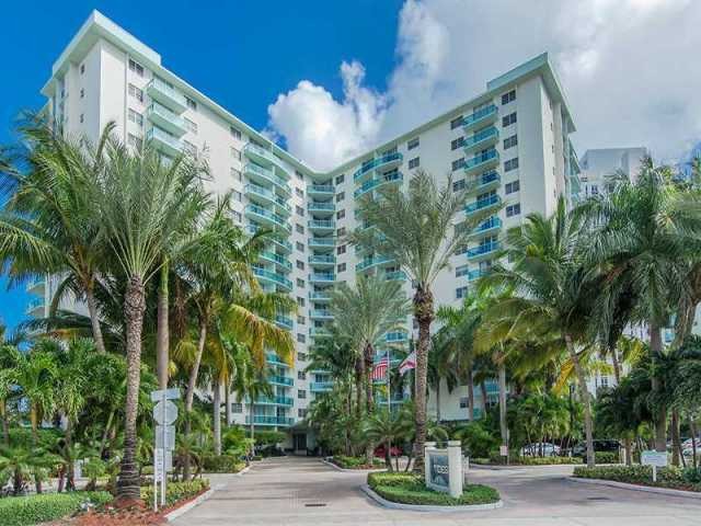 3901 OCEAN DR, 9V, Hollywood, FL 33019